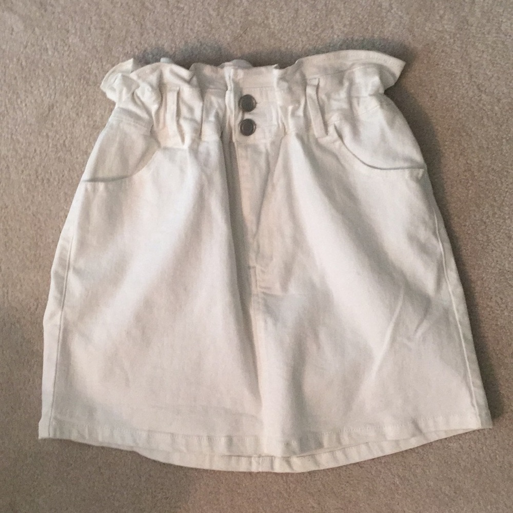White denim paperbag waist skirt!